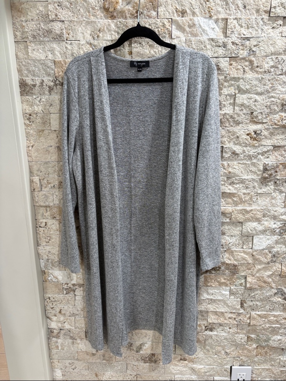 Lilly Morgan Gray Knit cardigan very soft‎ fabric size XL